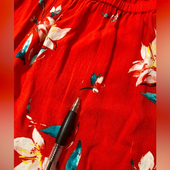 So | Women’s Floral High Neck Romper - Picture 9 of 10